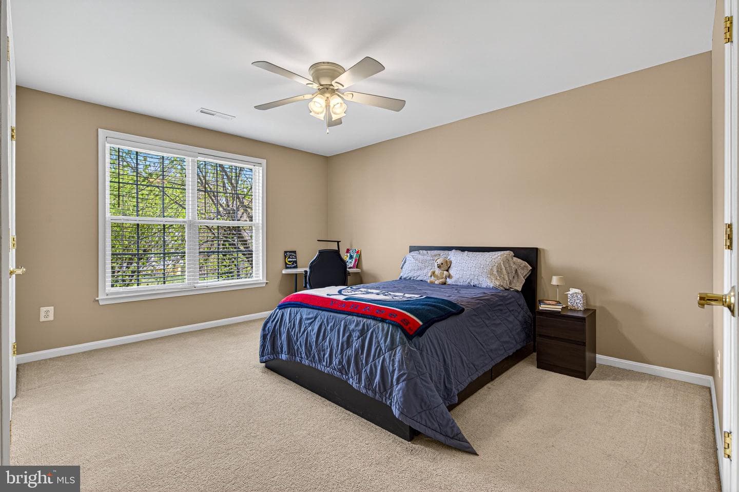 1504 Oakville Court photo 26
