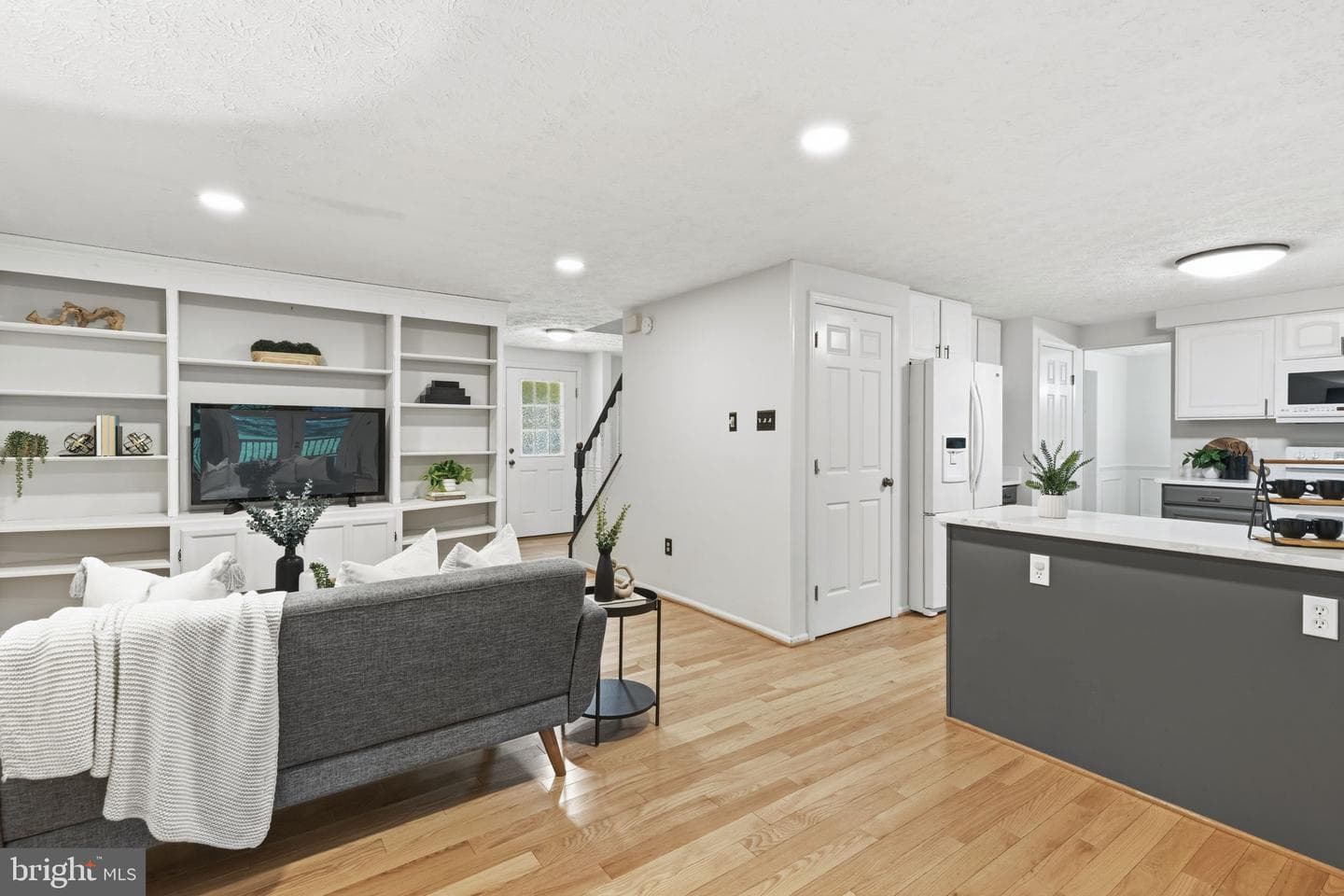 403 Amy Drive photo 8