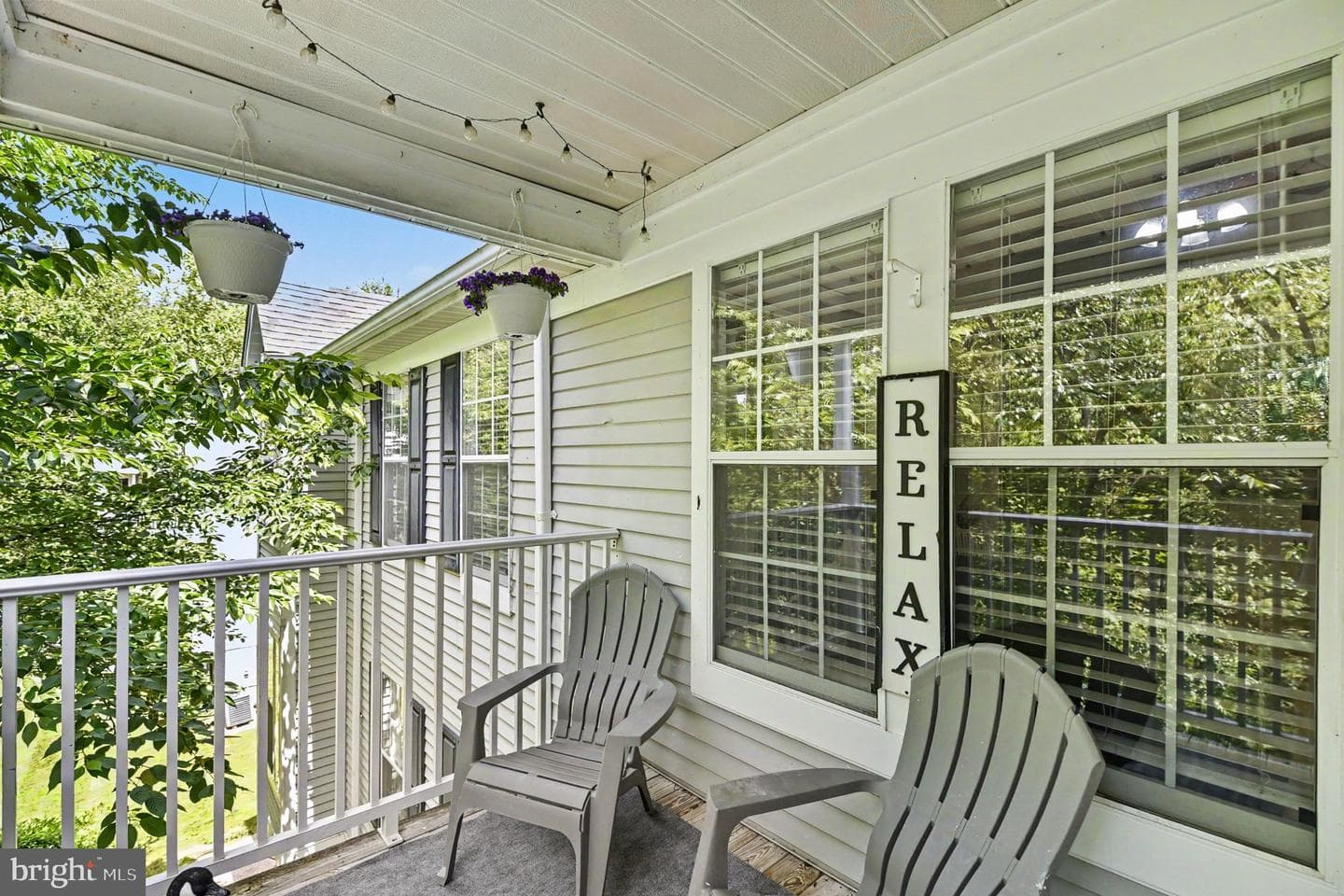 1004 Markham Court photo 24