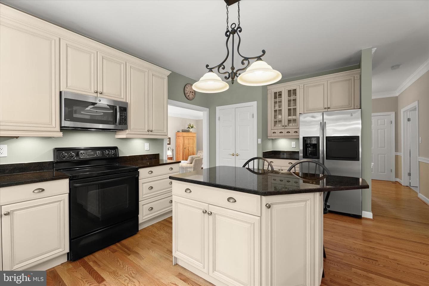 1109 E Wheel Road photo 41