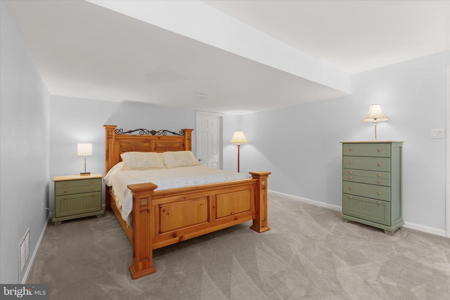 1109 E Wheel Road photo 84