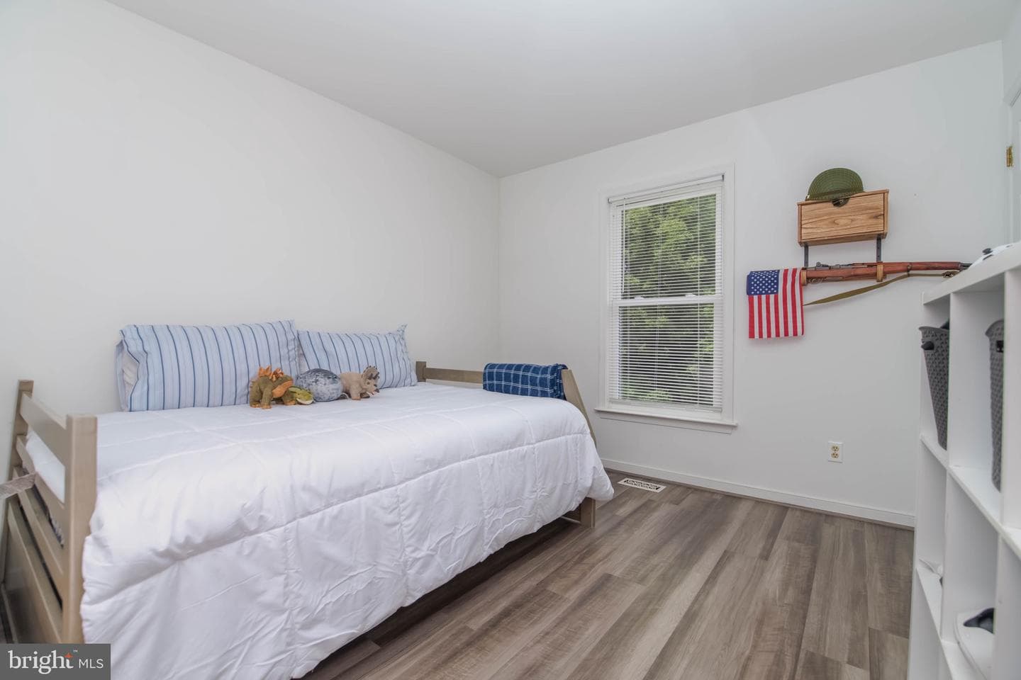 609 Kildonan Court photo 24