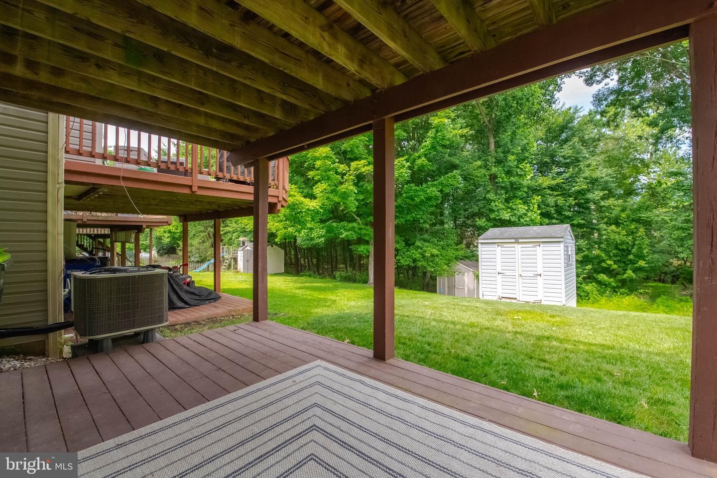 609 Kildonan Court photo 41