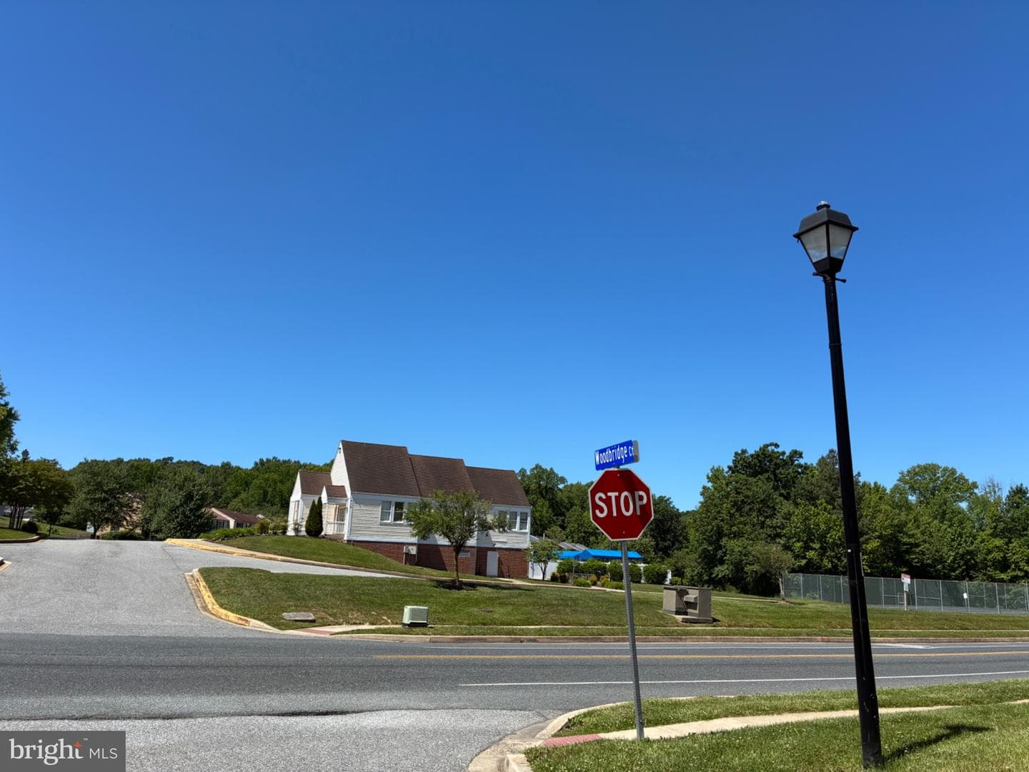 903 Woodbridge Court #f photo 14