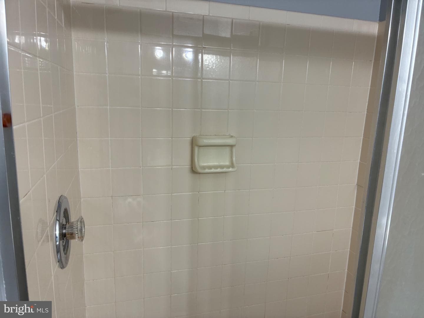 903 Woodbridge Court #f photo 22