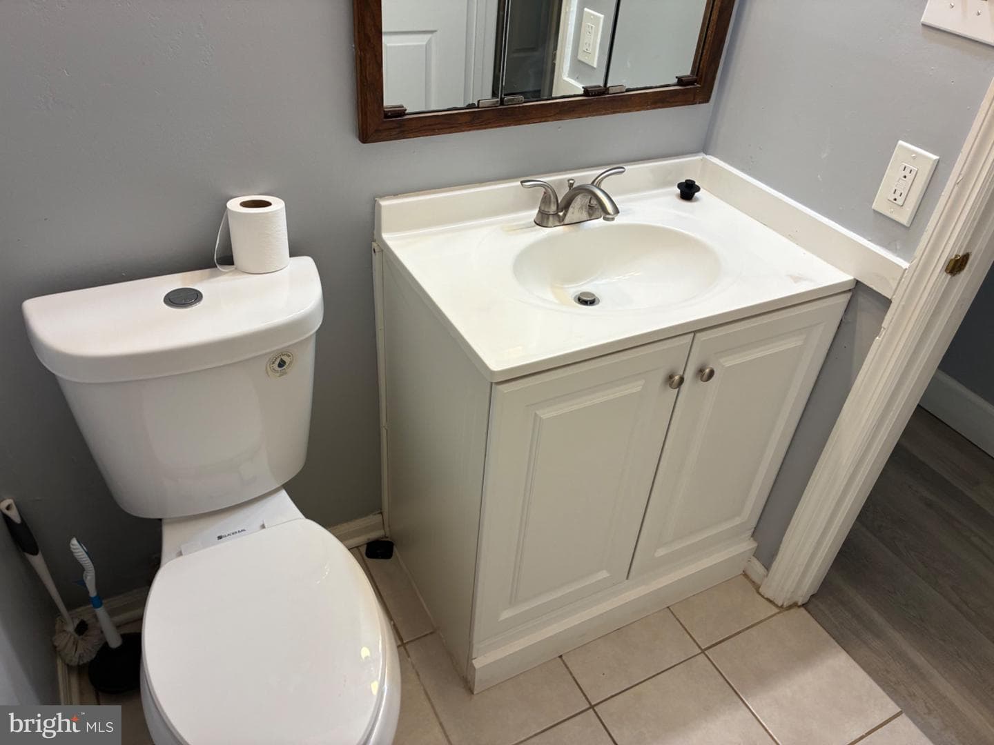 903 Woodbridge Court #f photo 26