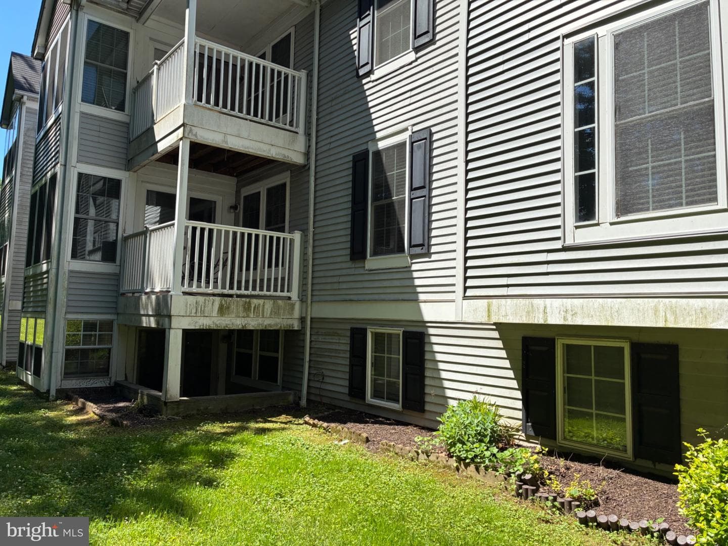 903 Woodbridge Court #f photo 46