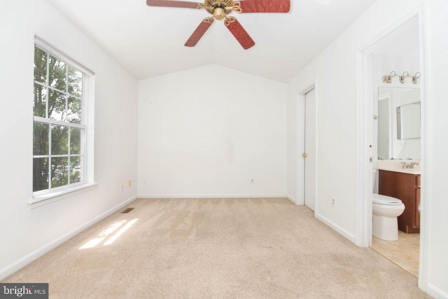 103 Remington Circle photo 19