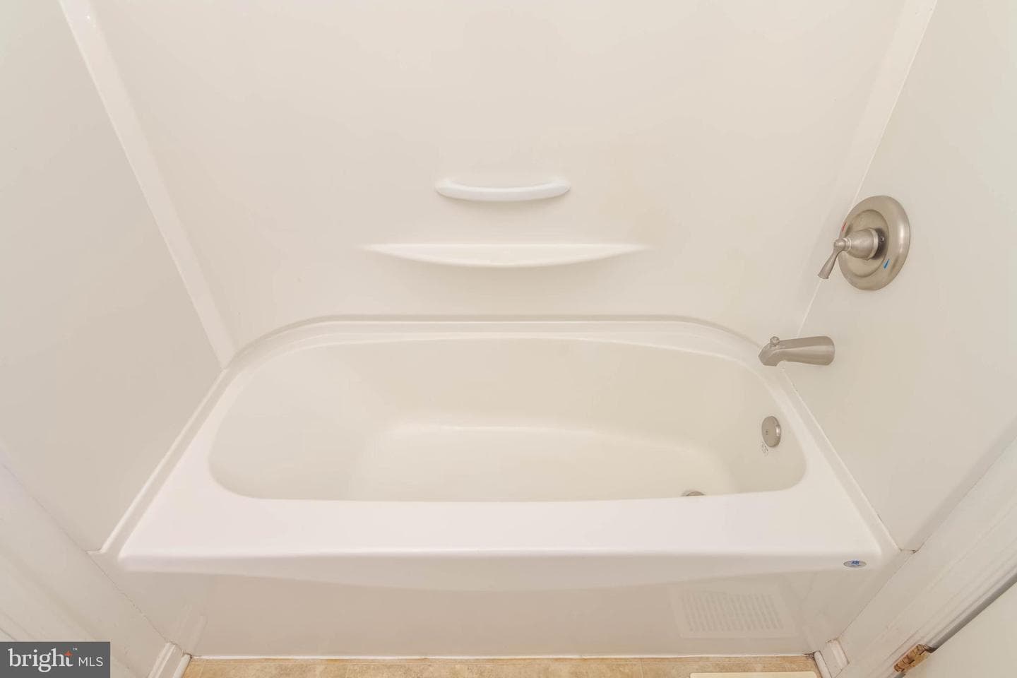 103 Remington Circle photo 28
