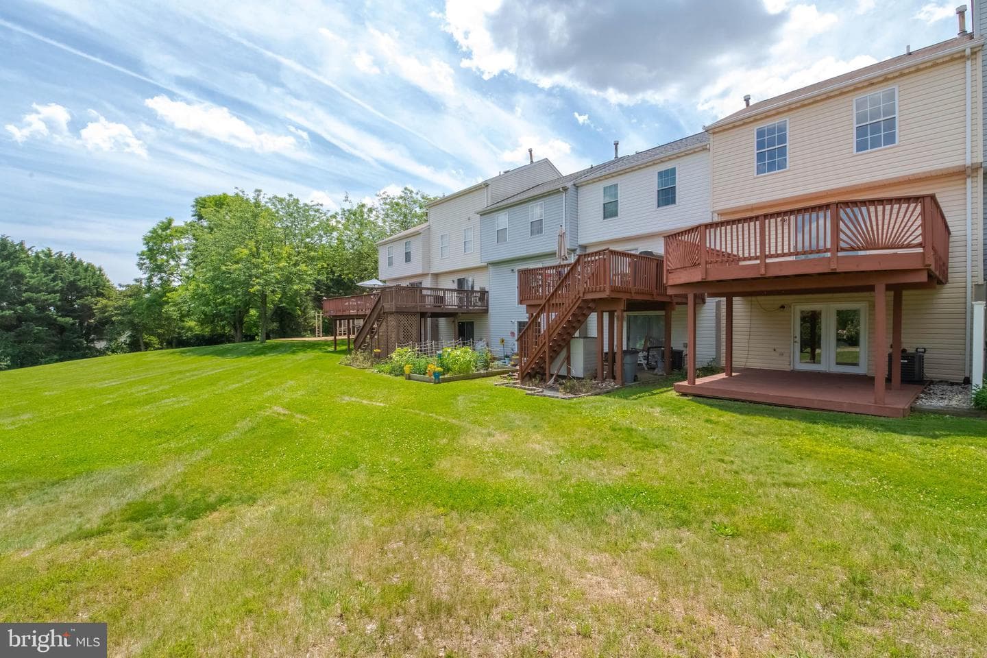 103 Remington Circle photo 38