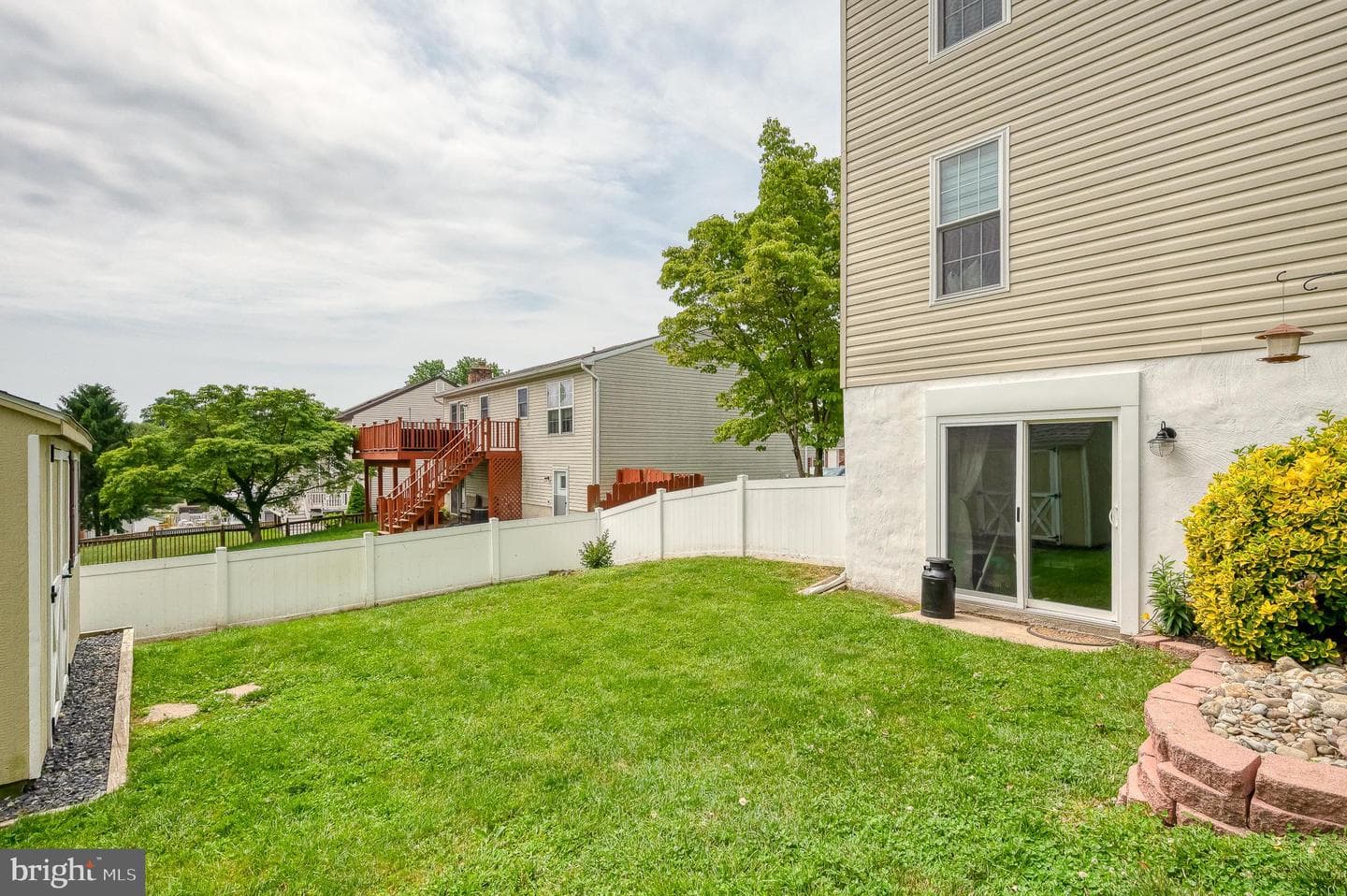 705 Foot Hill Road photo 51