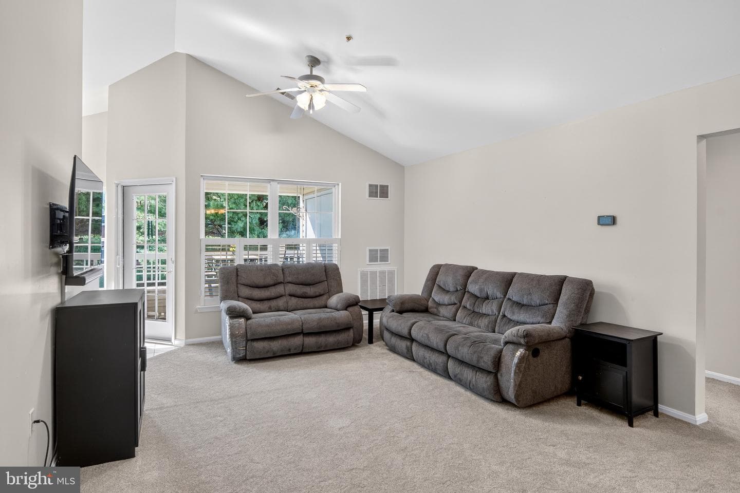 1406 Bonnett Place #209 photo 3