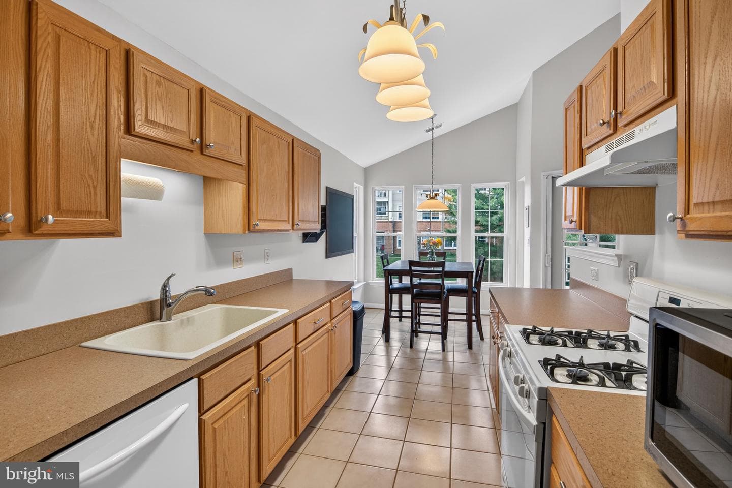 1406 Bonnett Place #209 photo 8