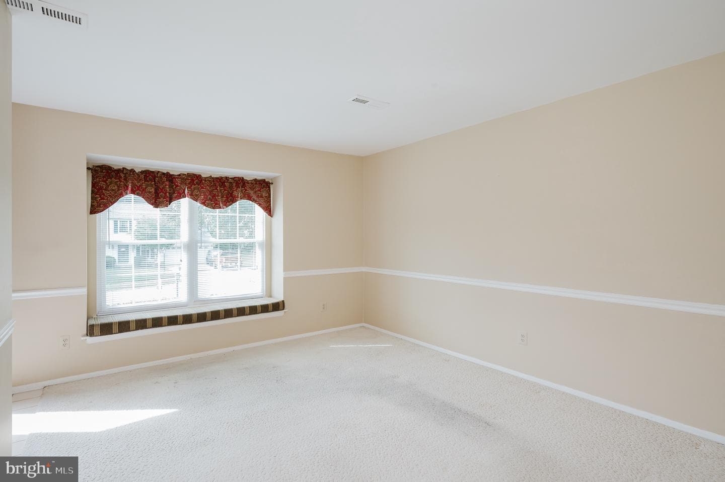 132 Regent Drive photo 15