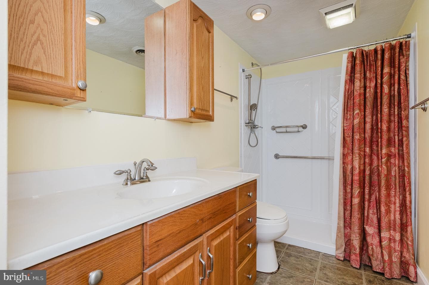 132 Regent Drive photo 42