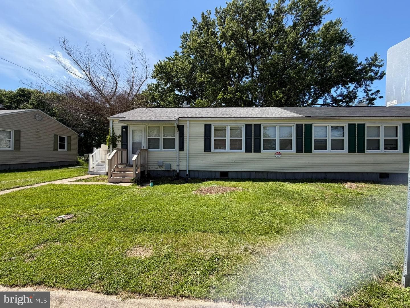 7 Aberdeen Avenue photo 4