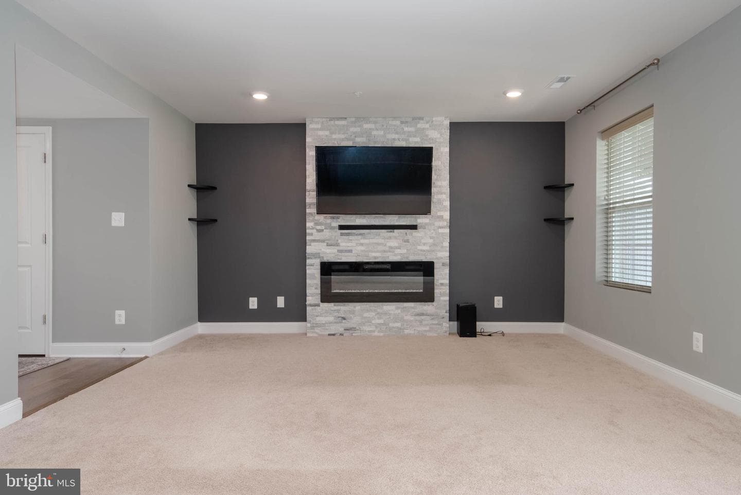 1414 Onnesta Court photo 16