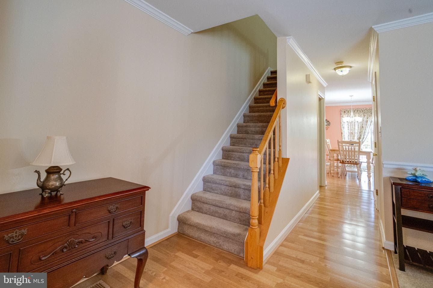 1410 Valbrook Court S photo 4