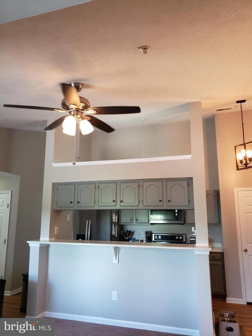 1004 Jessicas Court #9 photo 14