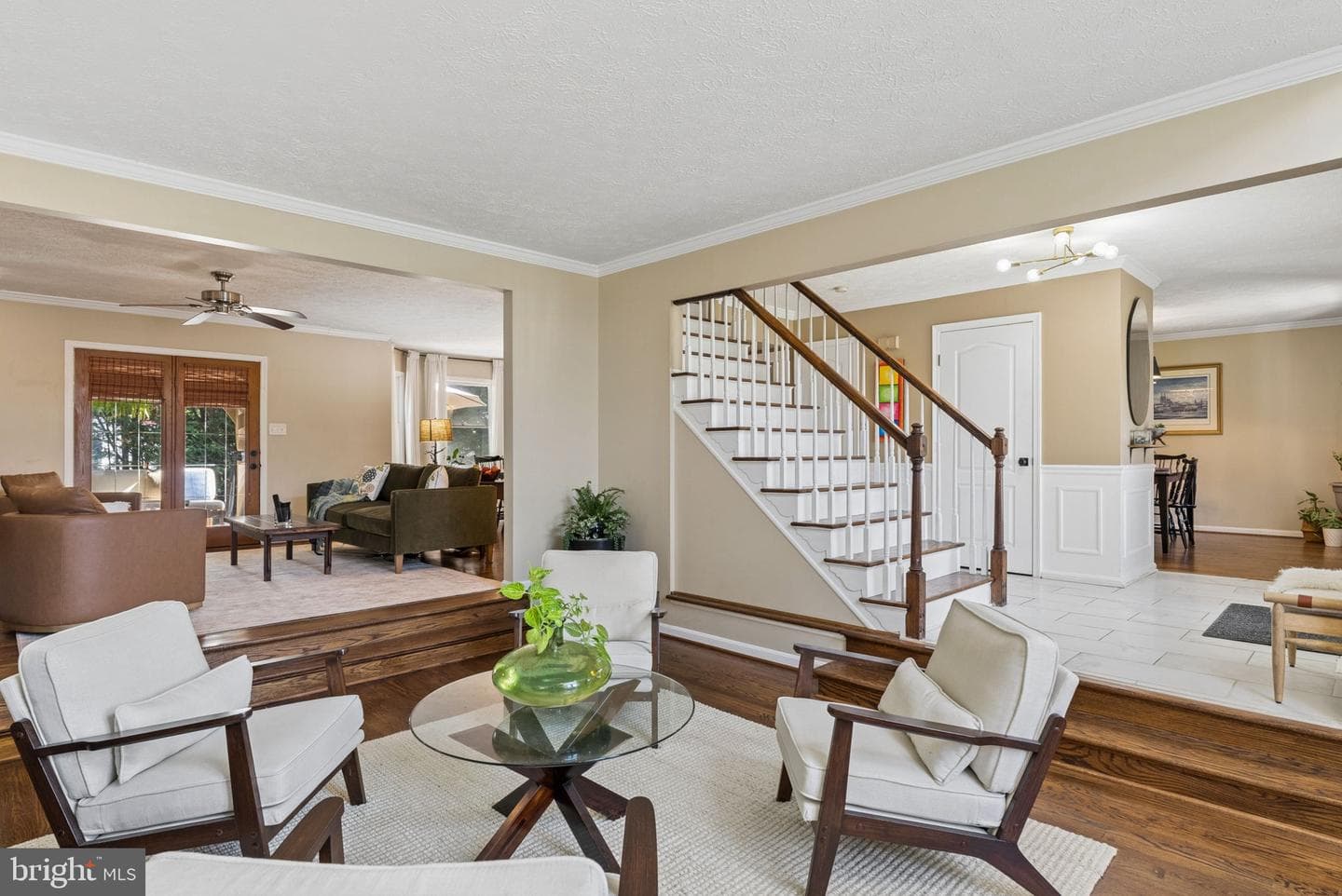 404 Crofton Court photo 3