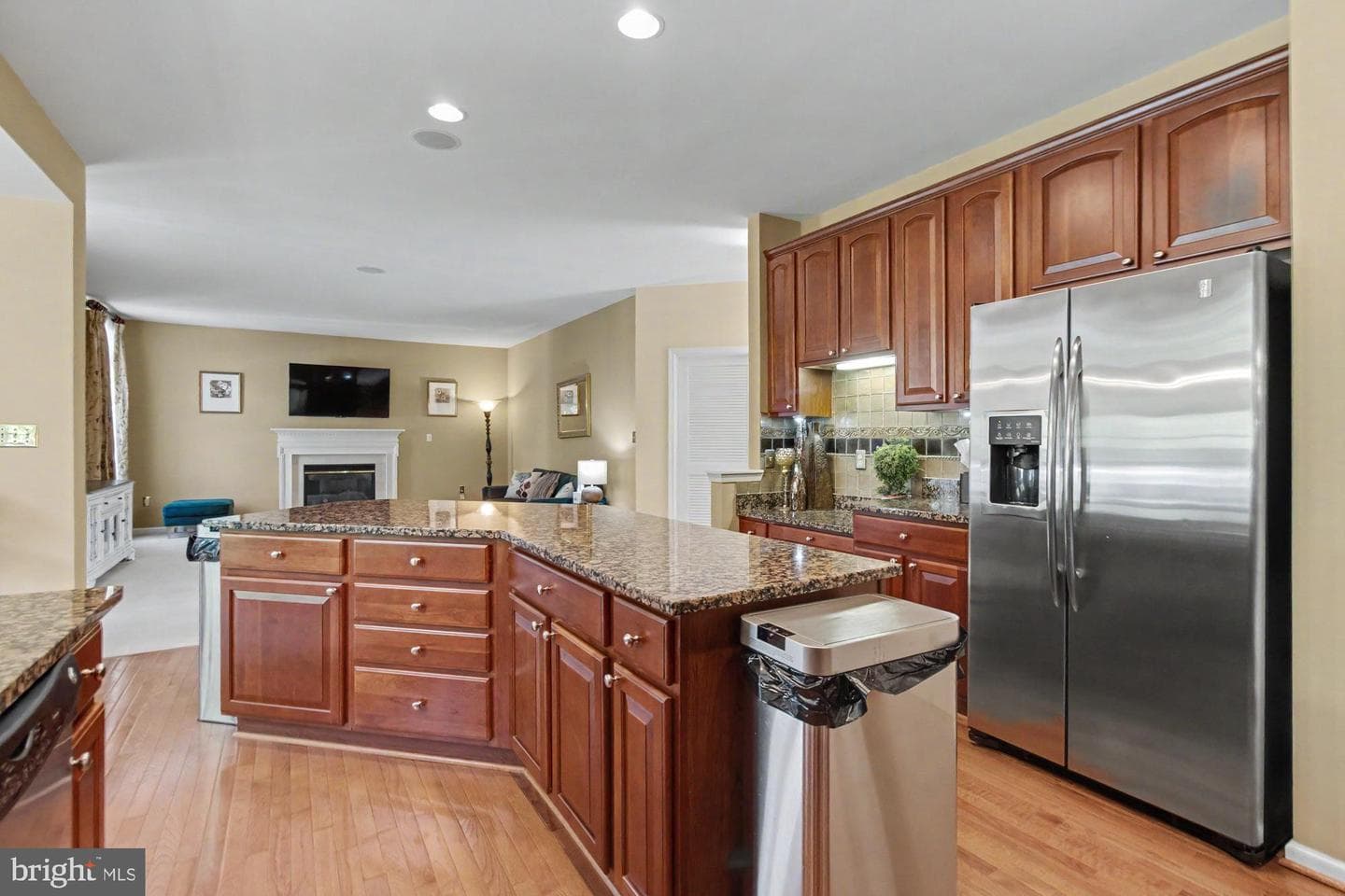 306 Loganwood Court photo 16