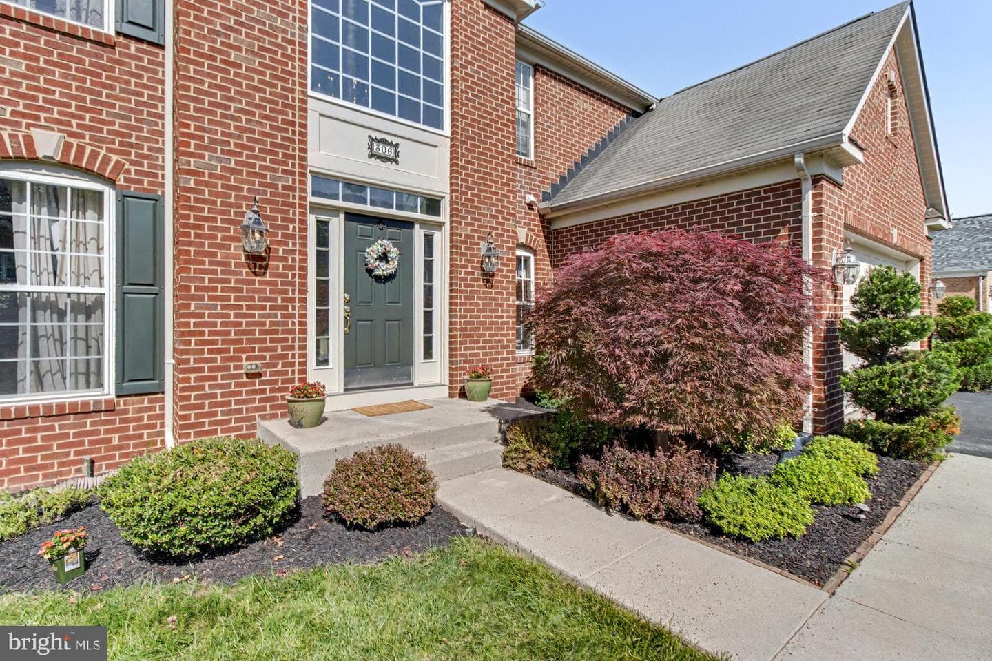 306 Loganwood Court photo 4