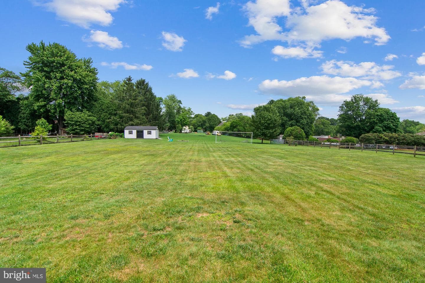 3223 Suffolk Lane photo 47