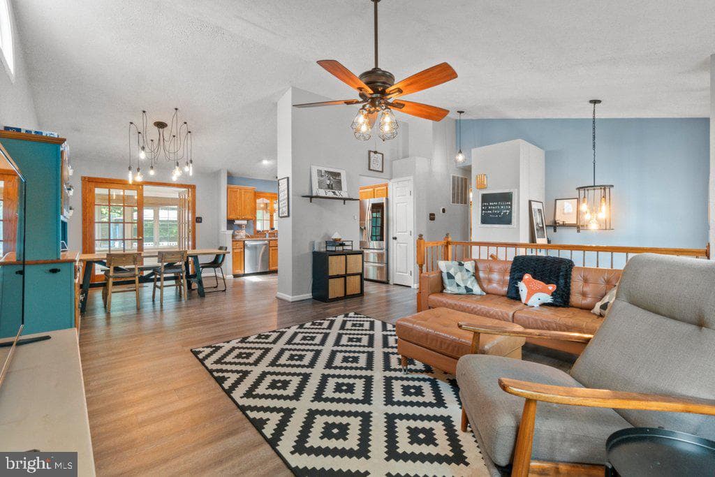 3274 Meadow Valley Drive photo 8
