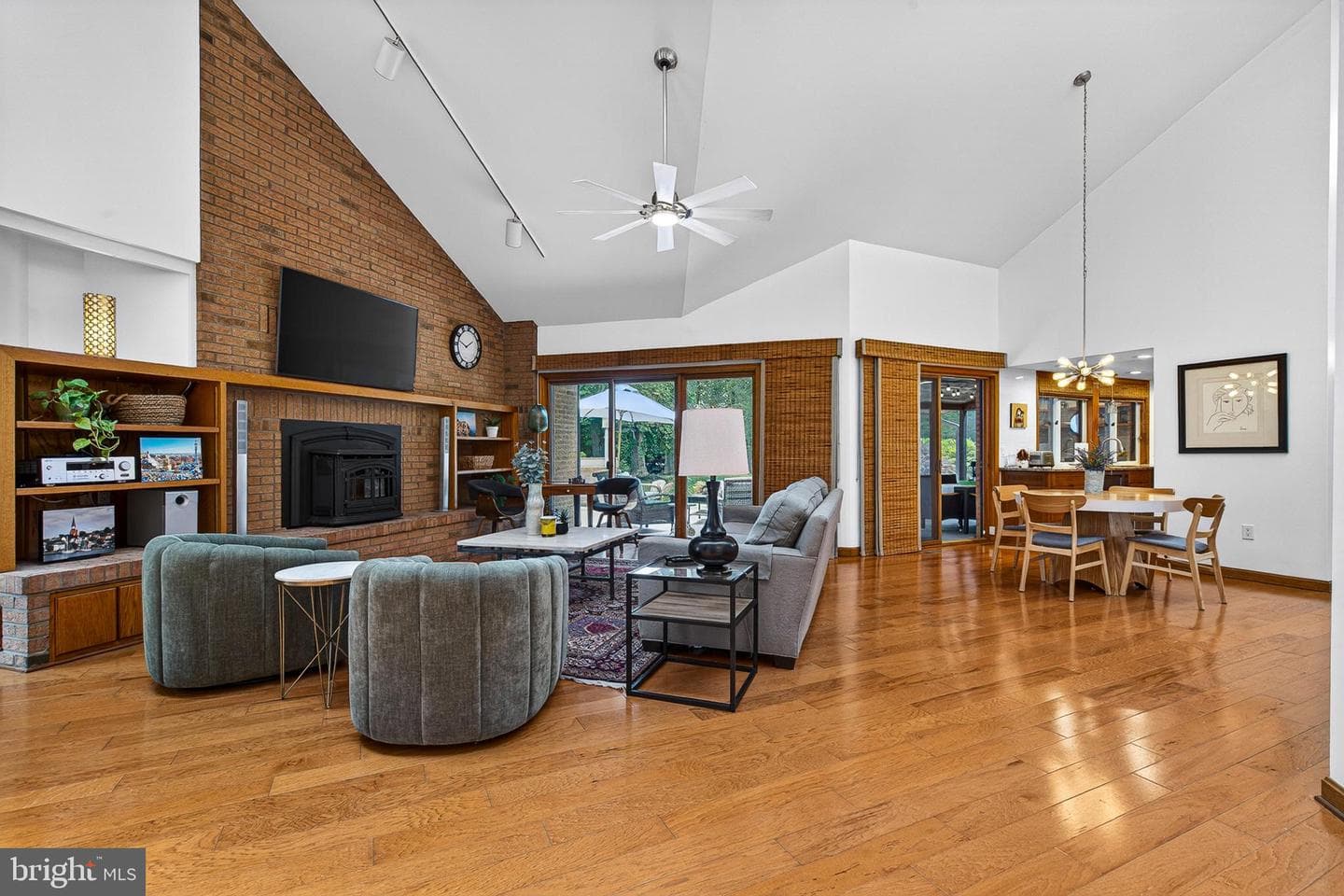 1206 Mazeland Drive photo 11