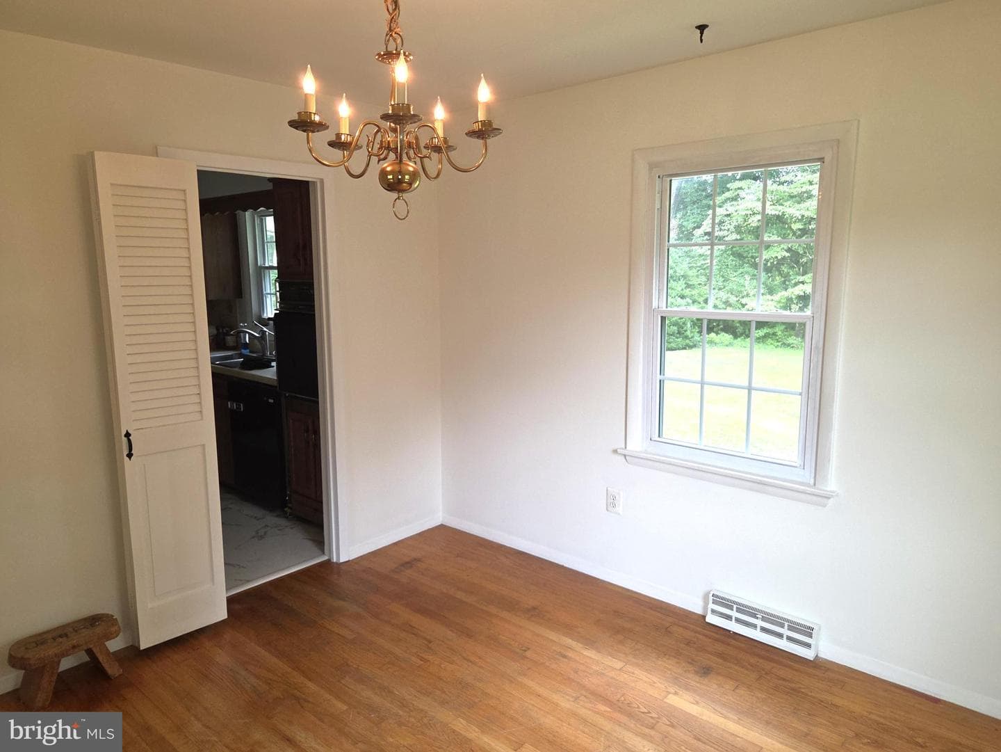 2809 Beechwood Lane photo 9