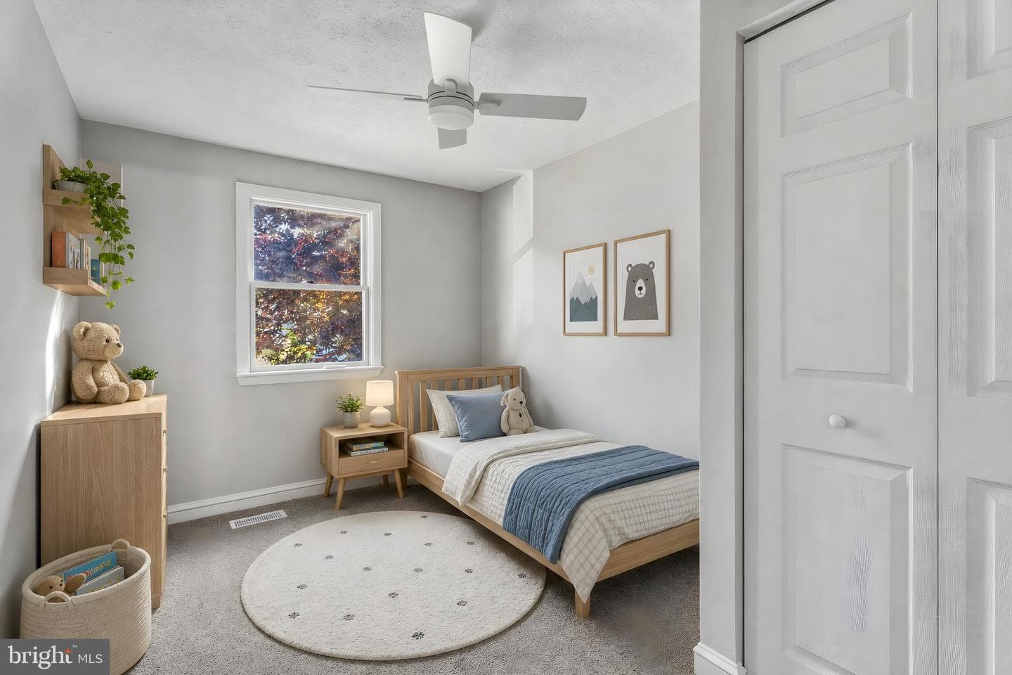 2043 Rushmore Court photo 22
