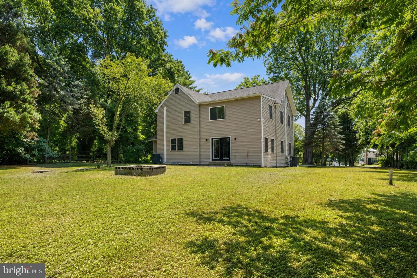 303 Irish Lane photo 30