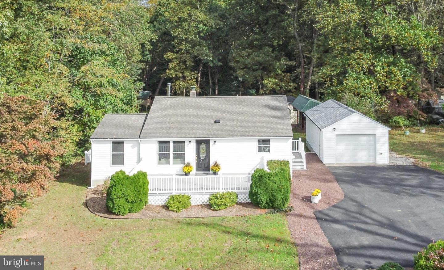 753 Gilbert Road photo 1