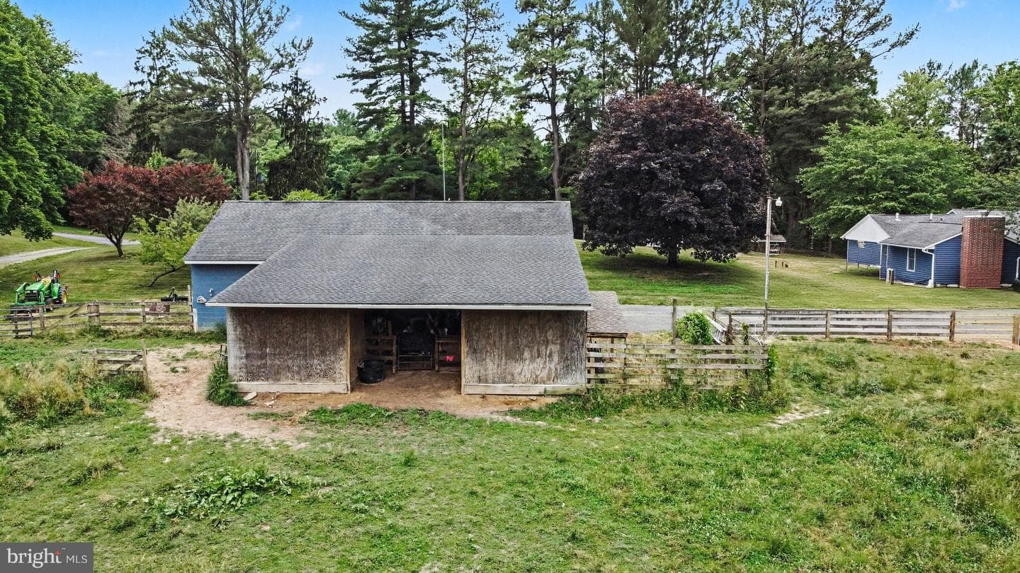 3214 Sandy Hook Road photo 82