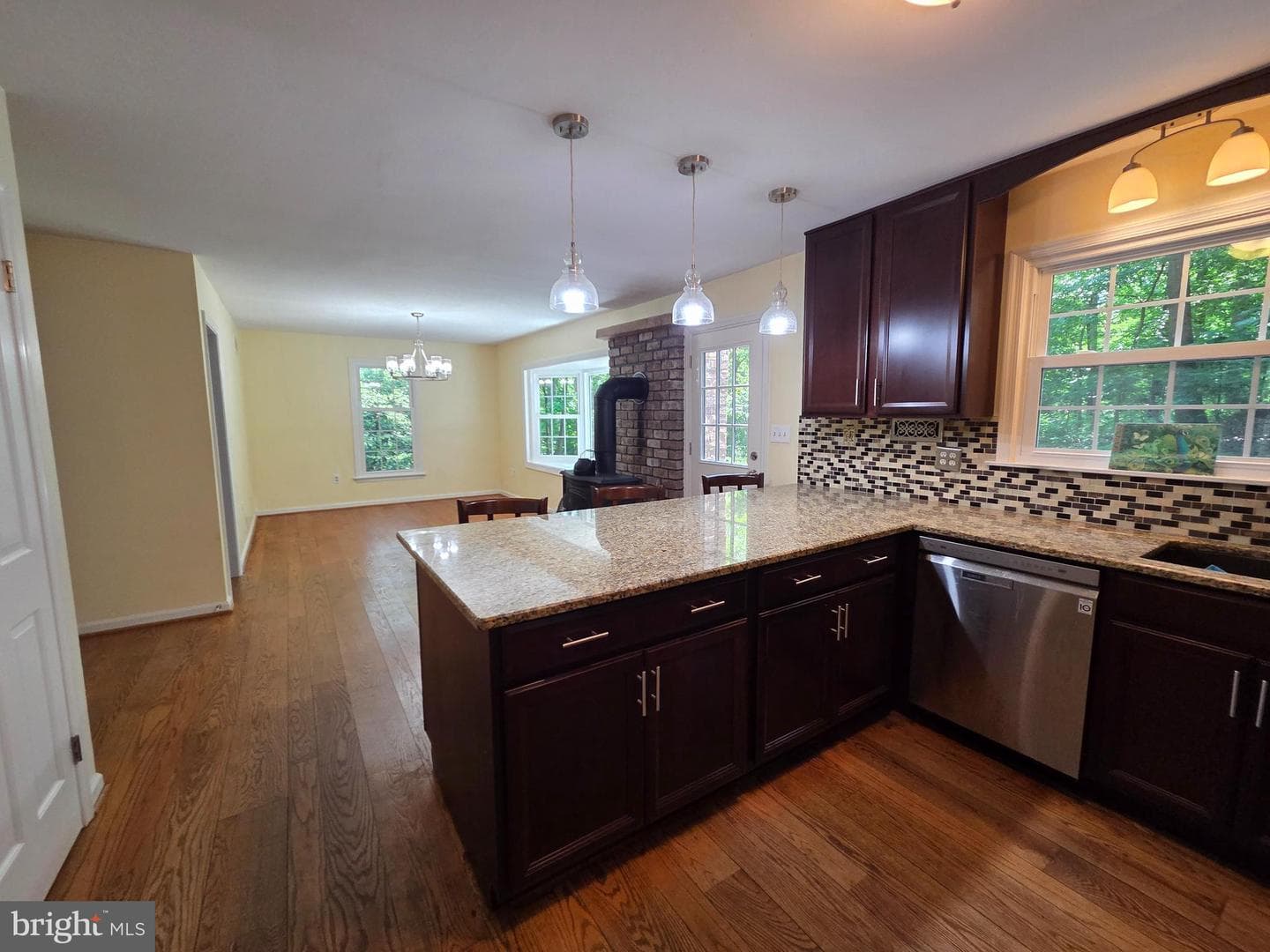 901 Southampton Road photo 14