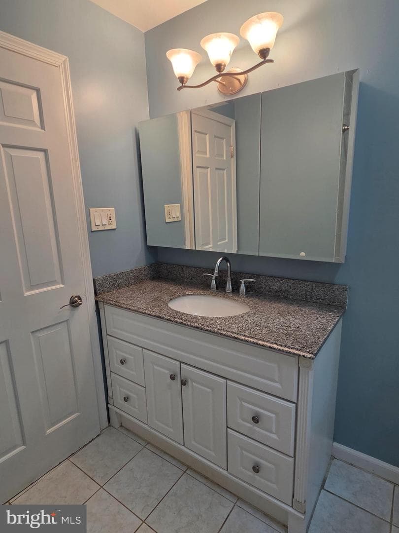901 Southampton Road photo 24