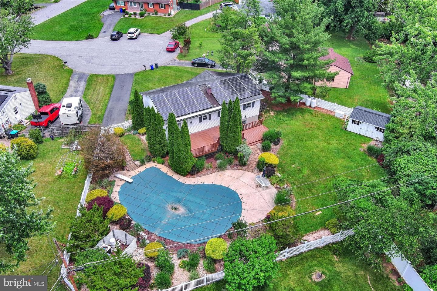 1502 Meadow Court photo 4