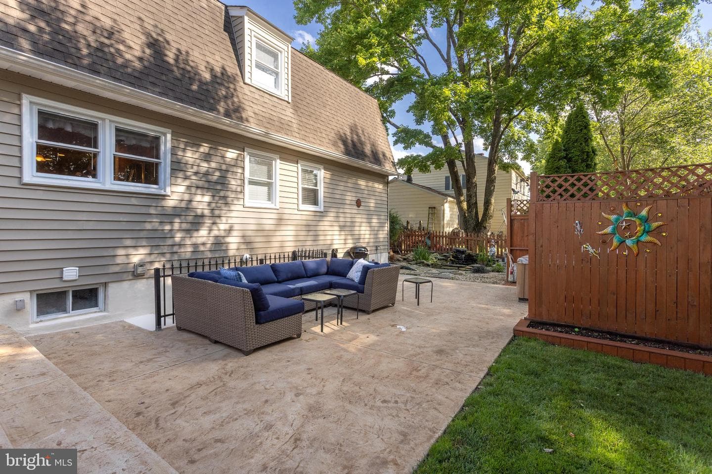 218 Garnett Road photo 10