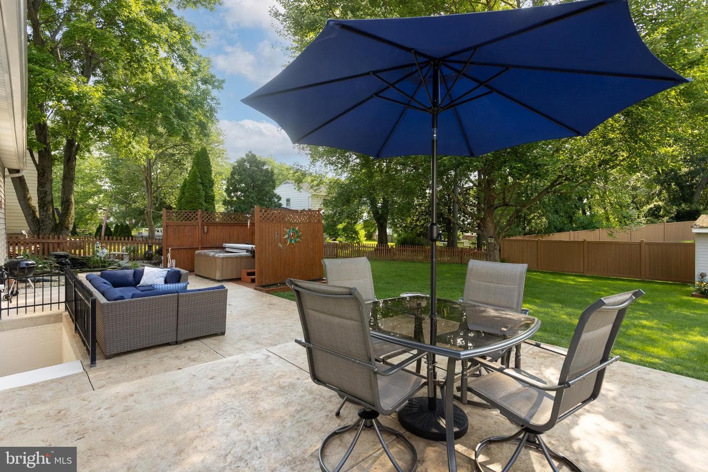 218 Garnett Road photo 4