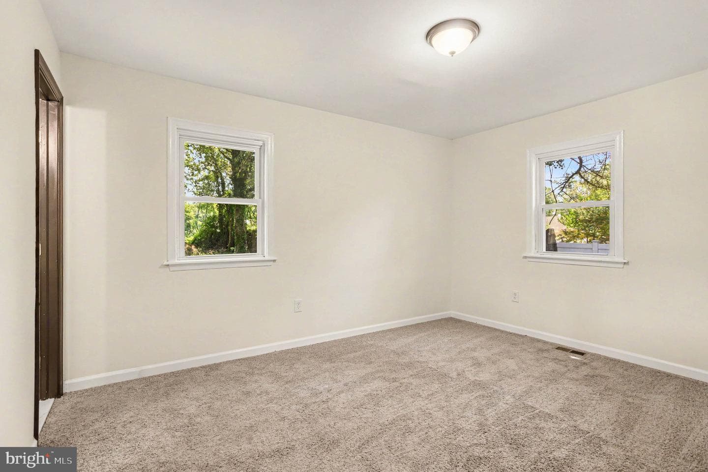 2302 Titan Terrace photo 19