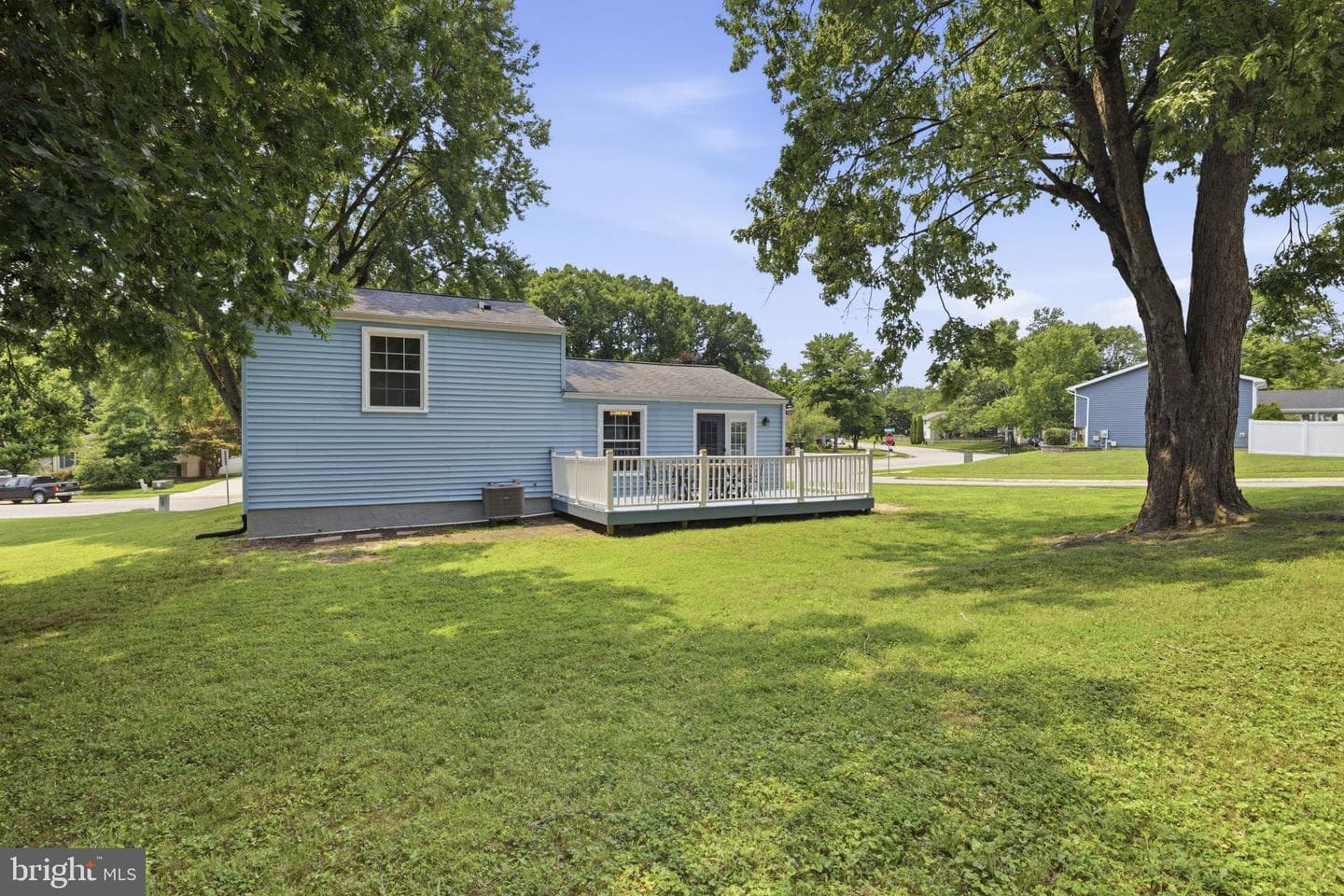 326 Royal Oak Drive photo 24