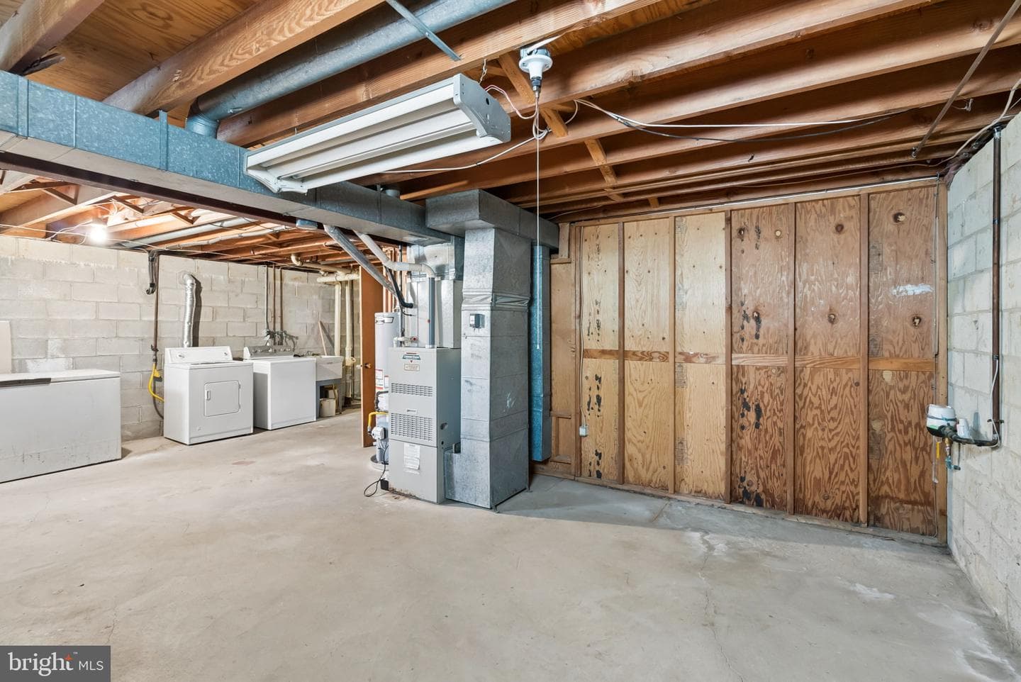 209 Bright Oaks Drive photo 33