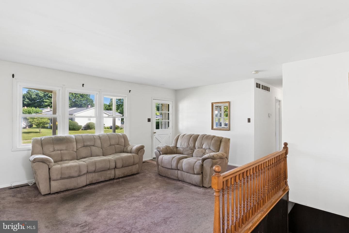 209 Bright Oaks Drive photo 7