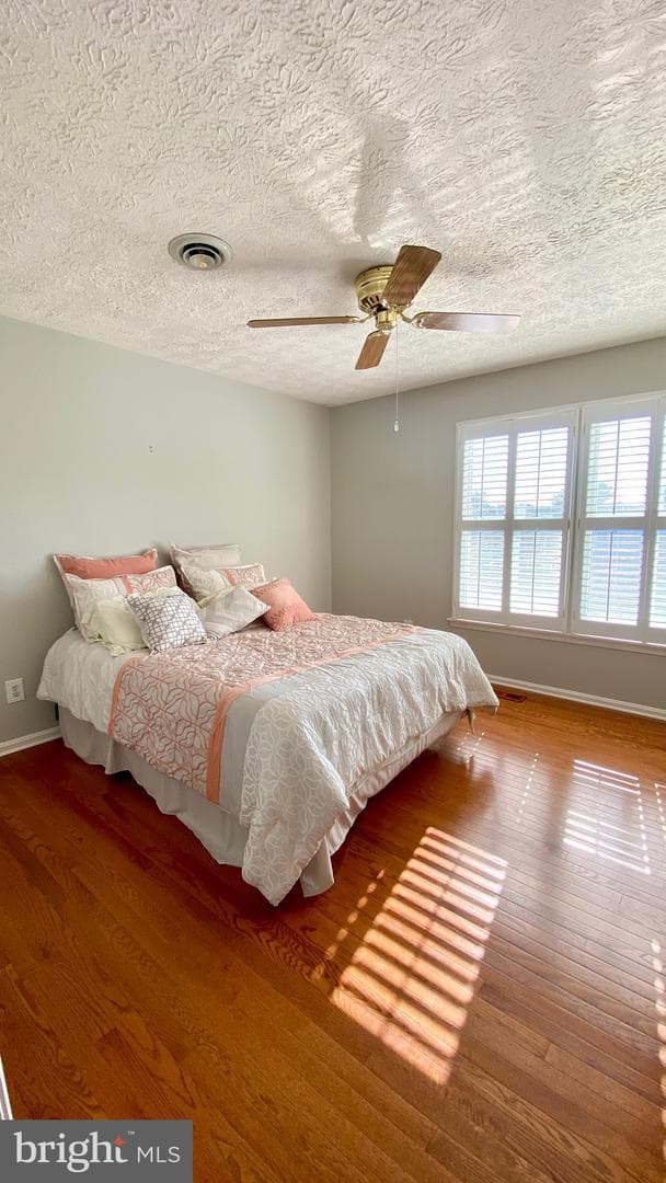 124 Ravenswood photo 21