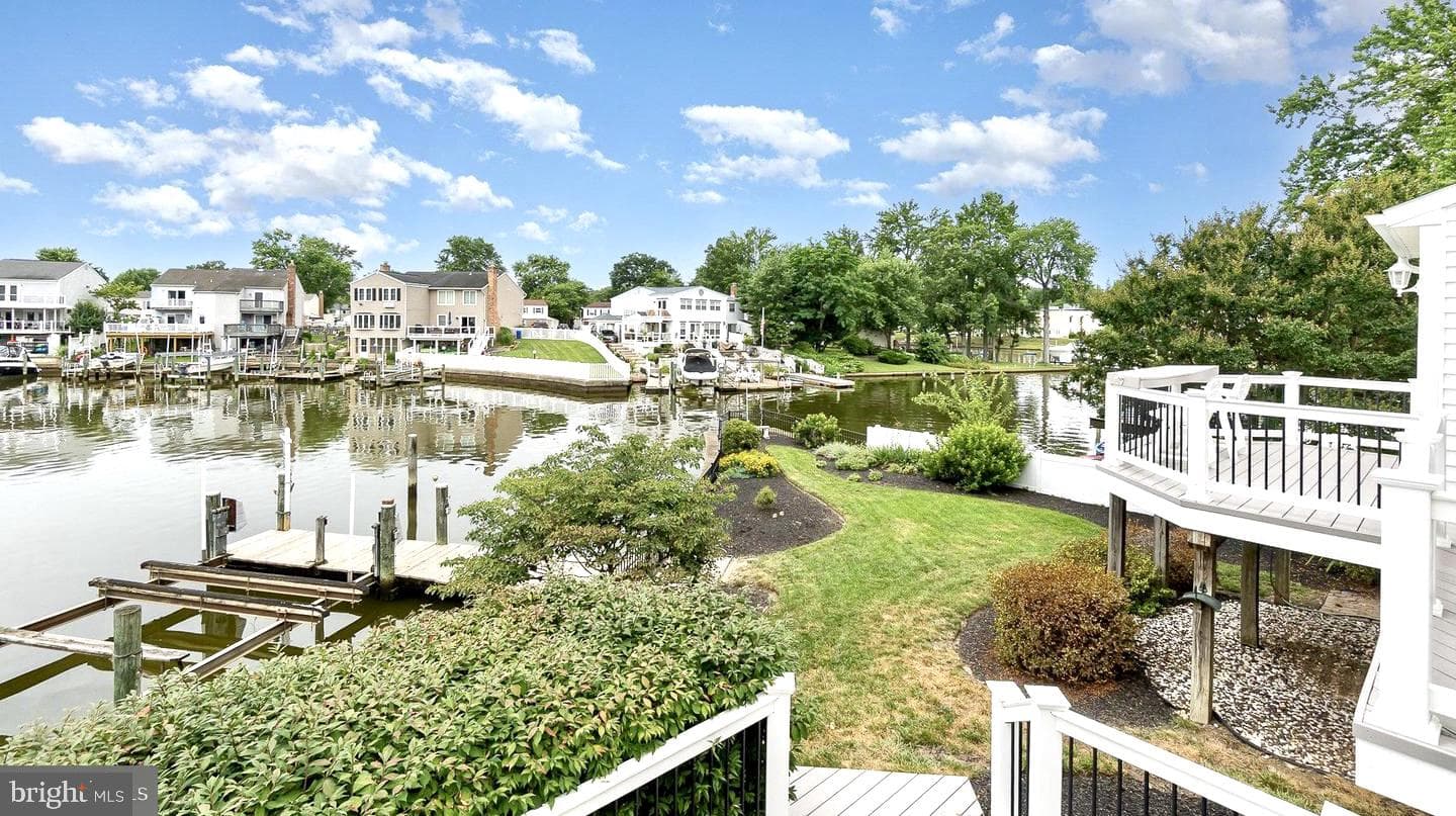 124 Ravenswood photo 36