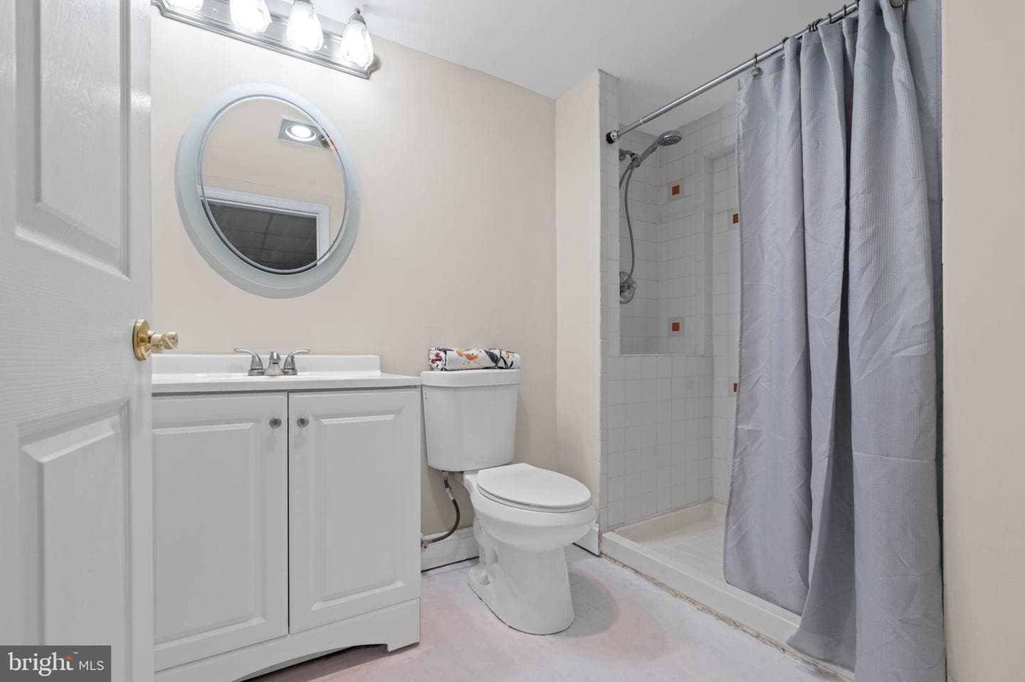 1011 Irwins Choice photo 30
