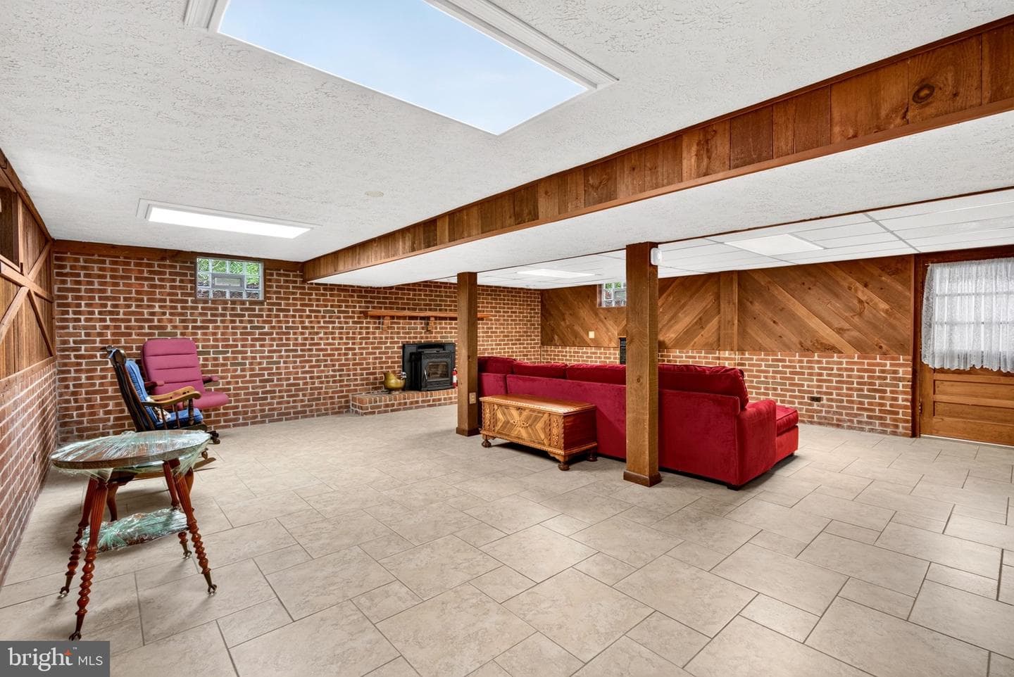 1301 Beaumont Court photo 35