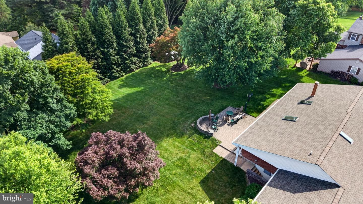 1301 Beaumont Court photo 5