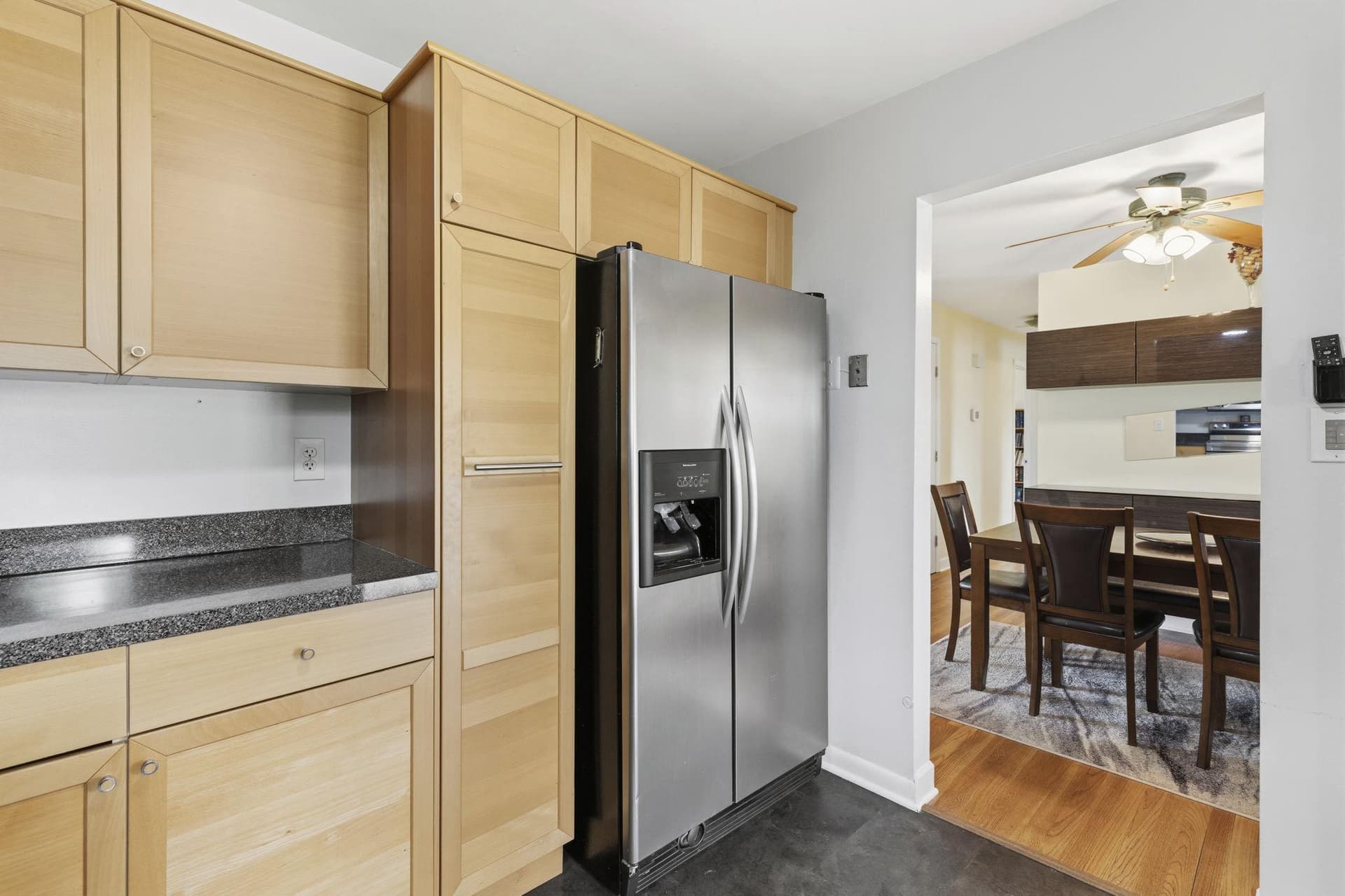 8 Fairhill Road photo 12
