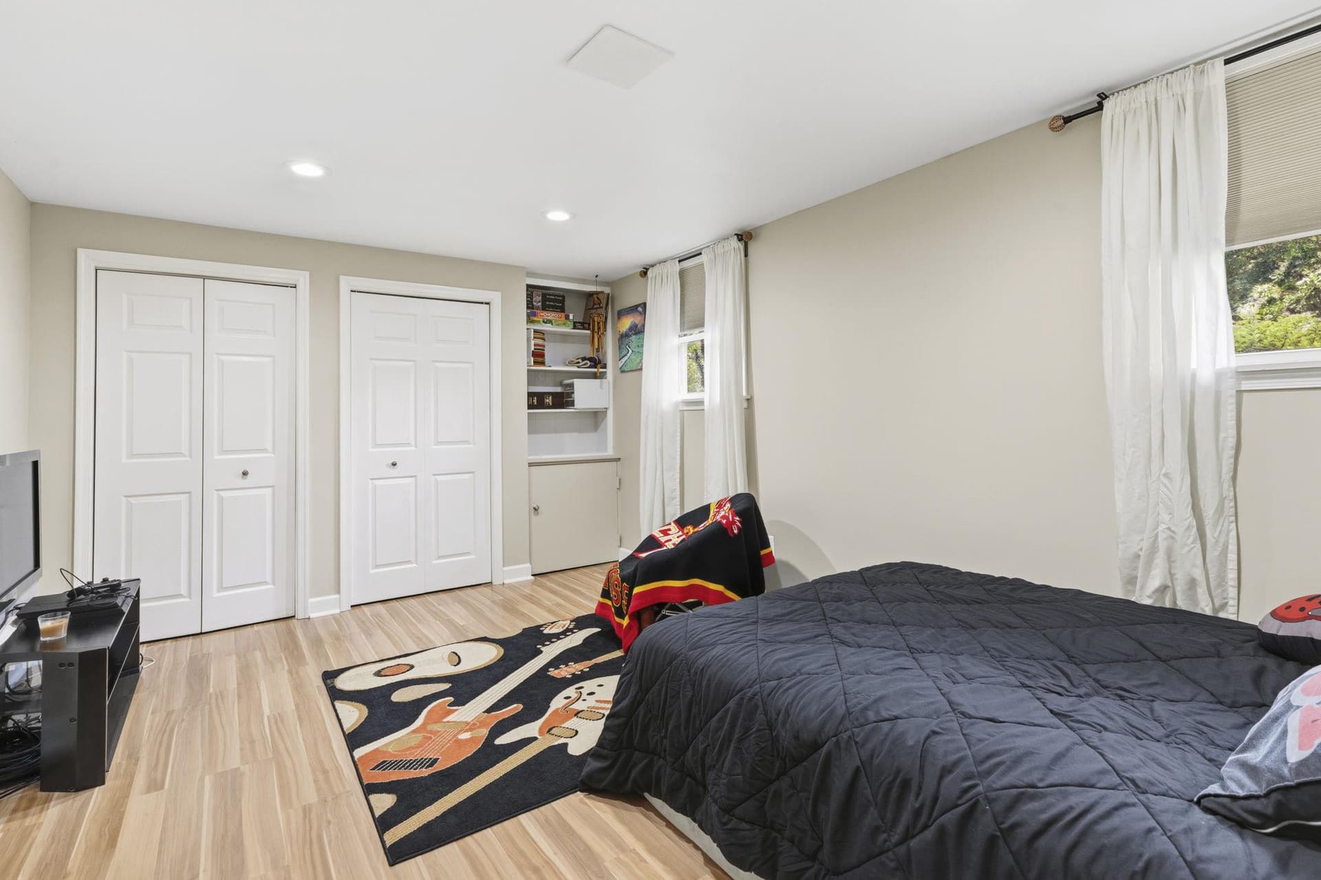8 Fairhill Road photo 23